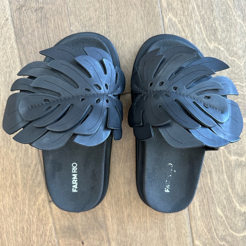 FARM Rio Straw Monstera Anatomic Slide Sandal